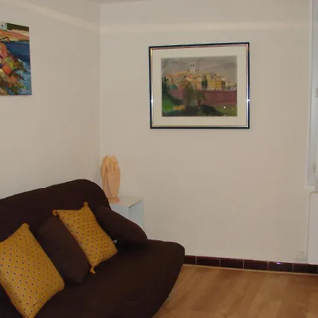 Good Location Flat